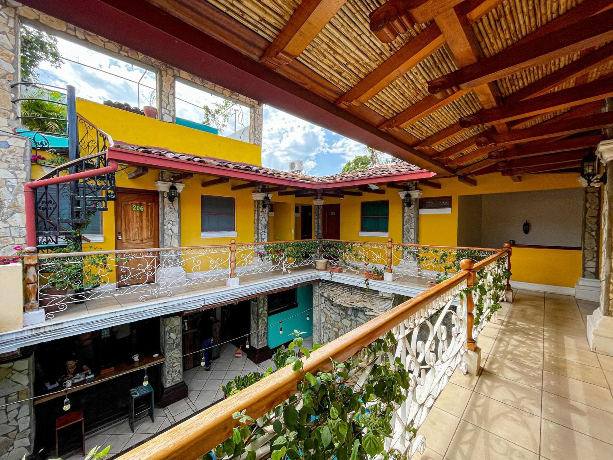 Oasis Hostel Granada Exterior foto